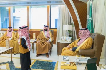 أمير الشرقية يستقبل عددا من الأيتام ويؤكد اهتمام القيادة برعايتهم وتمكينهم أمير الشرقية يستقبل عددا من الأيتام ويؤكد اهتمام القيادة برعايتهم وتمكينهم