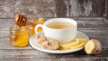 7 مشروبات فعالة في تخفيف الانتفاخ وتعزيز الهضم