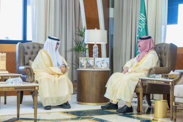 أمير الشرقية يستعرض برامج تحفيظ القرآن ويشهد تدشين مشروع استثماري لجمعية عنك الخيرية