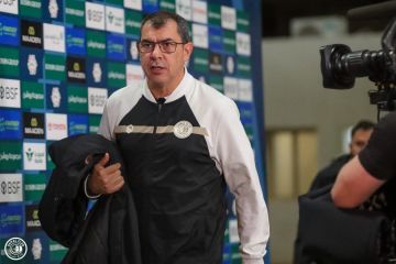 كاريلي ينعش آمل ضمك في الابتعاد عن خطر الهبوط