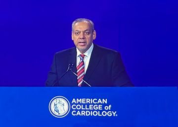 البروفيسور الهليس يتوج بجائزة الإنجاز مدى الحياة 2026 من الكلية الأمريكية لأمراض القلب