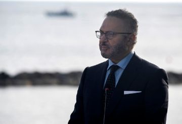 قرقاش: الحرب مع إيران تعزز روابط الخليج بالولايات المتحدة وإسرائيل