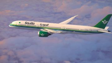 الخطوط السعودية تمدد تعليق رحلاتها الخطوط السعودية تمدد تعليق رحلاتها