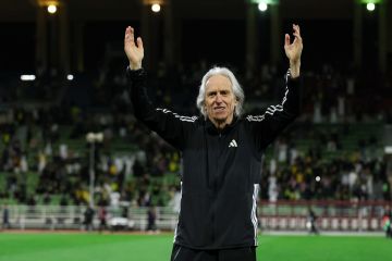 ما العقوبة التي فرضت على جيسوس بعد تصريحاته ضد فريق الهلال؟