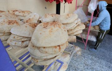 مصر تحدد أسعارا قصوى للخبز غير المدعوم لمواجهة التضخم