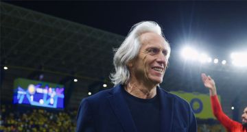  الانضباط تغرم جيسوس ودونيس