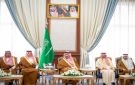 أمير المدينة يستقبل المهنئين بعيد الفطر
