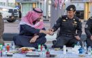نائب أمير منطقة الجوف يشارك رجال الأمن إفطارهم الرمضاني في الميدان - sa