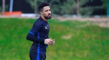 هتان باهبري يعتذر لجماهير الشباب بسبب تصريحه الأخير 