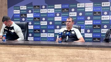 مدرب ضمك: أنا سعيد بالنقطة أمام فريق منظم وصعب