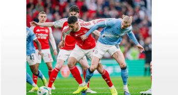 مانشستر سيتي يستضيف آرسنال في قمة حسم الـ «بريميرليغ»