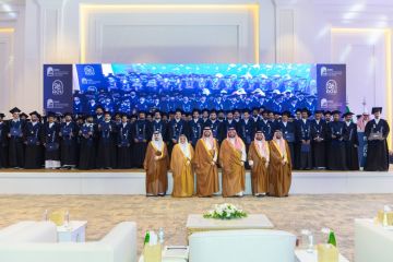 نائب أمير الشرقية يرعى حفل خريجي الجامعة العربية المفتوحة