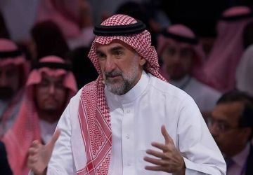 الرميان: لا إلغاء لمشروعات نيوم.. وإعادة ترتيب الأولويات تقود المرحلة المقبلة