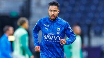 الهلال يستعيد سالم الدوسري الهلال يستعيد سالم الدوسري