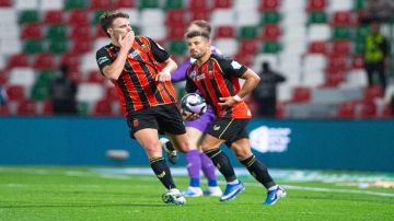 الرياض يقلب الطاولة ويخطف فوزًا قاتلًا من الاتفاق