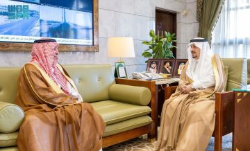 أمير منطقة الرياض يستقبل المهندس السلطان