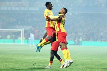 سعود عبدالحميد يقود لانس للفوز على تولوز بكأس فرنسا