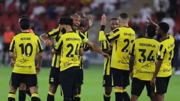 الاتحاد يجهز لاعبيه لآسيا برحلة بحرية ومكافآت ضخمة