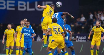 الهلال يتعثر بالتعادل أمام التعاون الهلال يتعثر بالتعادل أمام التعاون