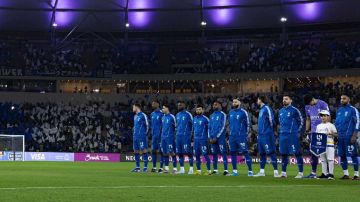الهلال يواجه الفيحاء وديا في مباراة مغلقة بالرياض الهلال يواجه الفيحاء وديا في مباراة مغلقة بالرياض