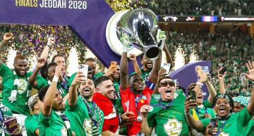 بعد تتويجه بلقبه الآسيوي الثاني والثامن للسعودية.. الأهلي يؤكد ارتباط دوري روشن بالمنصات القارية