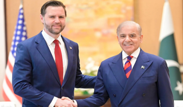 شهباز شريف يستقبل نائب ترمب ويشيد بالتزام وفدي التفاوض بالانخراط البناء