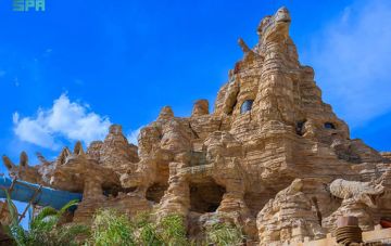 مناطق مستوحاة من روعة الحياة البرية.. القدية تكشف عن 22 لعبة مائية في جبال طويق مناطق مستوحاة من روعة الحياة البرية.. القدية تكشف عن 22 لعبة مائية في جبال طويق