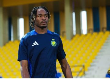 رونالدو يفاوض كاسيميرو للانتقال إلى النصر