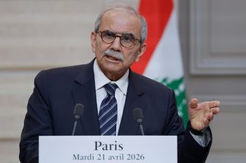 سلام من قصر الإليزيه: لبنان يريد انسحابا كاملا لقوات إسرائيل