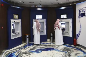 البنوك السعودية تتقدم أفضل 20 بنكا في المنطقة البنوك السعودية تتقدم أفضل 20 بنكا في المنطقة