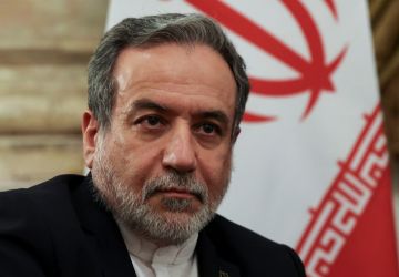 وزير خارجية إيران: نسعى لوقف كامل للحرب