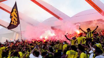 الاتحاد يتكفل بـ30 ألف تذكرة لجماهيره أمام الوحدة