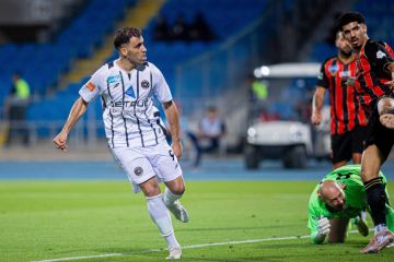 التعادل يحسم ديربي العاصمة بين الرياض والشباب