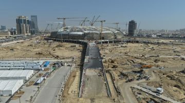 إنجاز 81% من ملعب أرامكو بالخبر .. صور