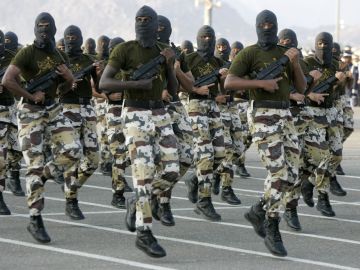 الدفاع السعودية تعلن وصول قوة عسكرية باكستانية إلى المملكة والهدف منها