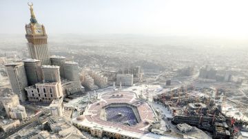 الهيئة الملكية تعتمد الدليل التنظيمي للوحات التجارية لمكة المكرمة والمشاعر المقدسة