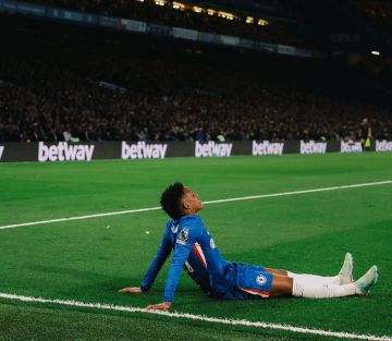 انتهاء موسم إستيفاو مع تشيلسي نتيجة إصابة تهدد مشاركته في المونديال