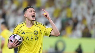 الهلال يدرس التصعيد لفض المنازعات في شكوى الحمدان