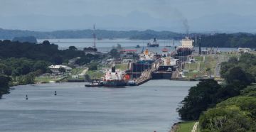 الحرب في الشرق الأوسط تتسبب بارتفاع تكاليف المرور عبر قناة بنما