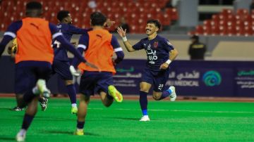 أبها يتأهل رسميا إلى دوري روشن