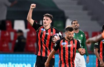 الرياض يقلب الطاولة على مضيفه الاتفاق