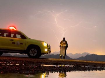 الدفاع المدني : استمرار هطول الأمطار الرعدية على مناطق المملكة حتى يوم الثلاثاء المقبل