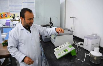 زيادة القدرة الاستيعابية للفحص الكيميائي والميكروبيولوجي.. تخصيص مختبرات سلامة الأغذية في 5 أمانات