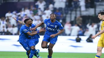 التعادل يحسم موقعة الهلال والتعاون..صور التعادل يحسم موقعة الهلال والتعاون..صور