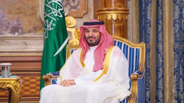 ولي العهد يلتقي رئيس أوكرانيا.. صور ولي العهد يلتقي رئيس أوكرانيا.. صور