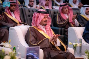 أمير منطقة المدينة المنورة يرعى حفل تخريج الدفعة الثانية والعشرين من جامعة طيبة