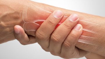 دراسة: أمراض القلب تهدد العظام لدى النساء دراسة: أمراض القلب تهدد العظام لدى النساء