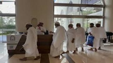 الشؤون الإسلامية تقدم حزمة من الخدمات لضيوف الرحمن القادمين عبر مطار الأمير محمد بن عبدالعزيز الدولي