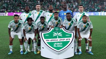 يايسله يستقر على تشكيل الأهلي لمواجهة ماتشيدا