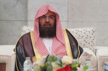 رئاسة الشؤون الدينية بالحرمين تكشف عن خطتها التشغيلية في لقاء تنويري غدا